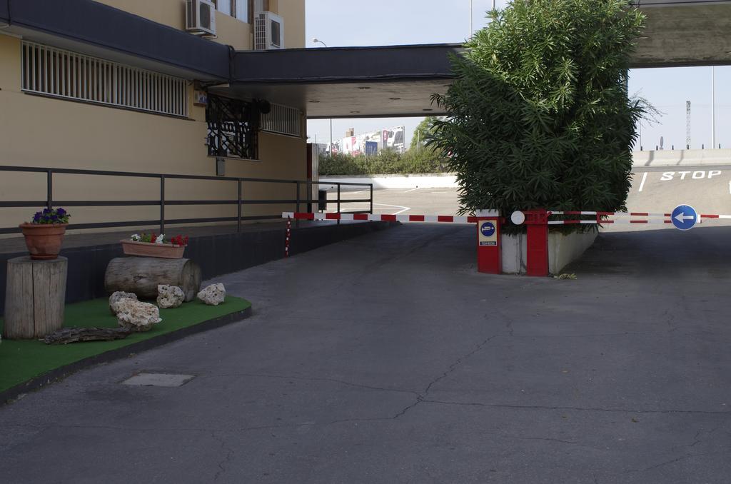 Hotel Los Olivos Χετάφε Εξωτερικό φωτογραφία