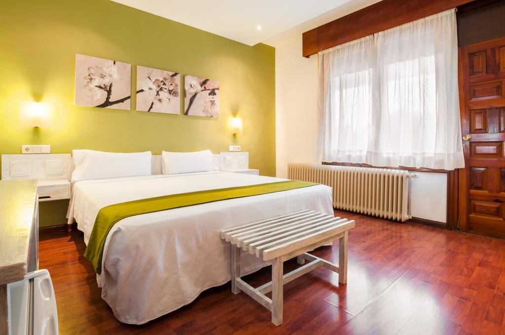 Hotel Los Olivos Χετάφε Εξωτερικό φωτογραφία