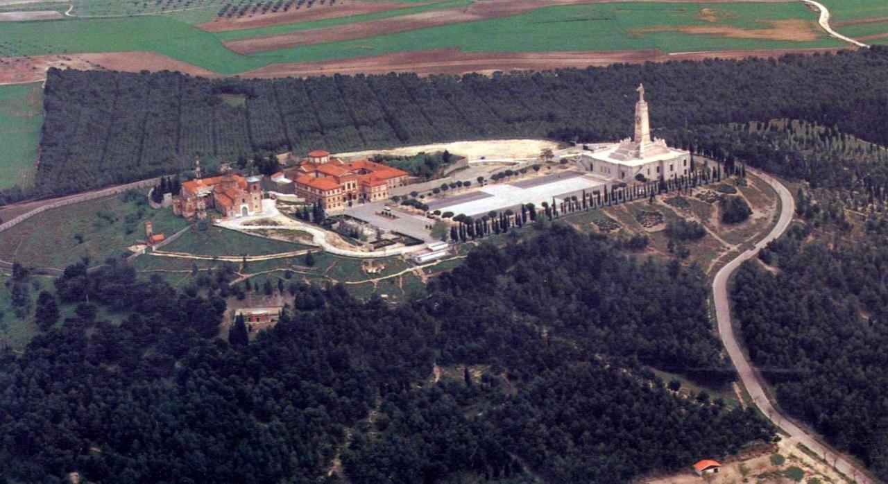 Hotel Los Olivos Χετάφε Εξωτερικό φωτογραφία